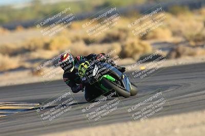 media/Nov-17-2024-CVMA (Sun) [[1fec520723]]/Race 17-Amateur Supersport Middleweight/